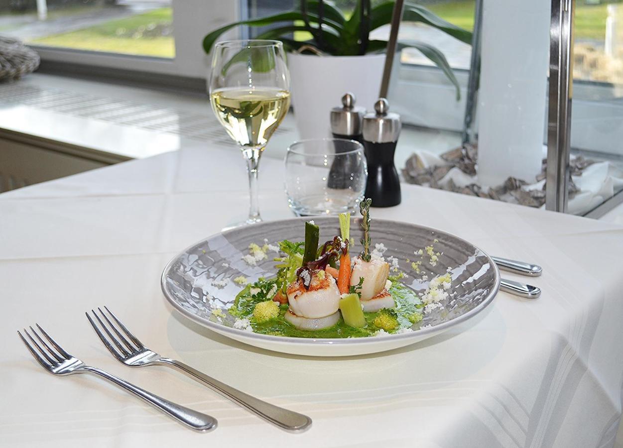 Hotel La Prairie, Swiss Bike Hotel อีแวร์ดง-เล-แบ็ง ภายนอก รูปภาพ